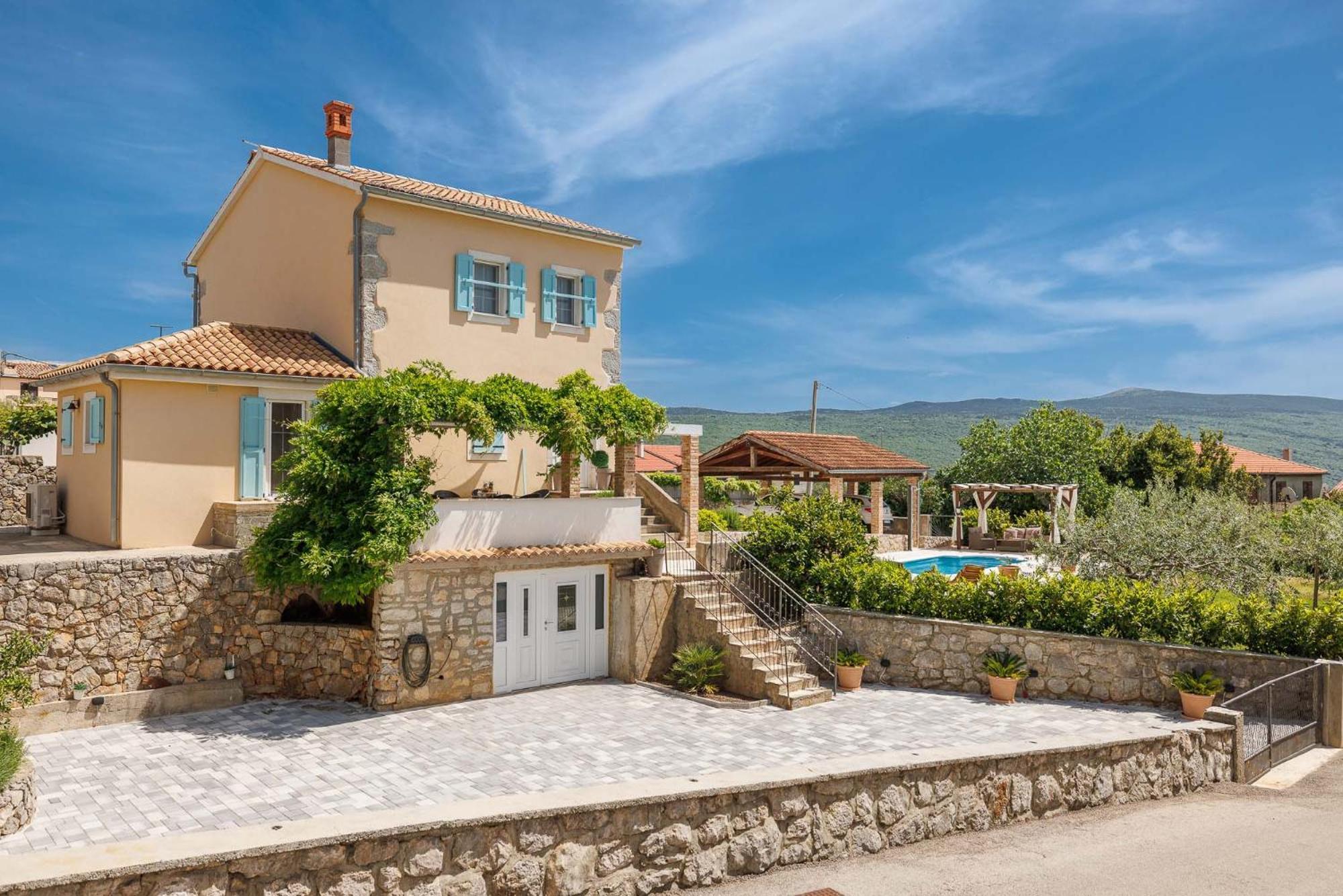 Apartment Katalin Kornić Εξωτερικό φωτογραφία
