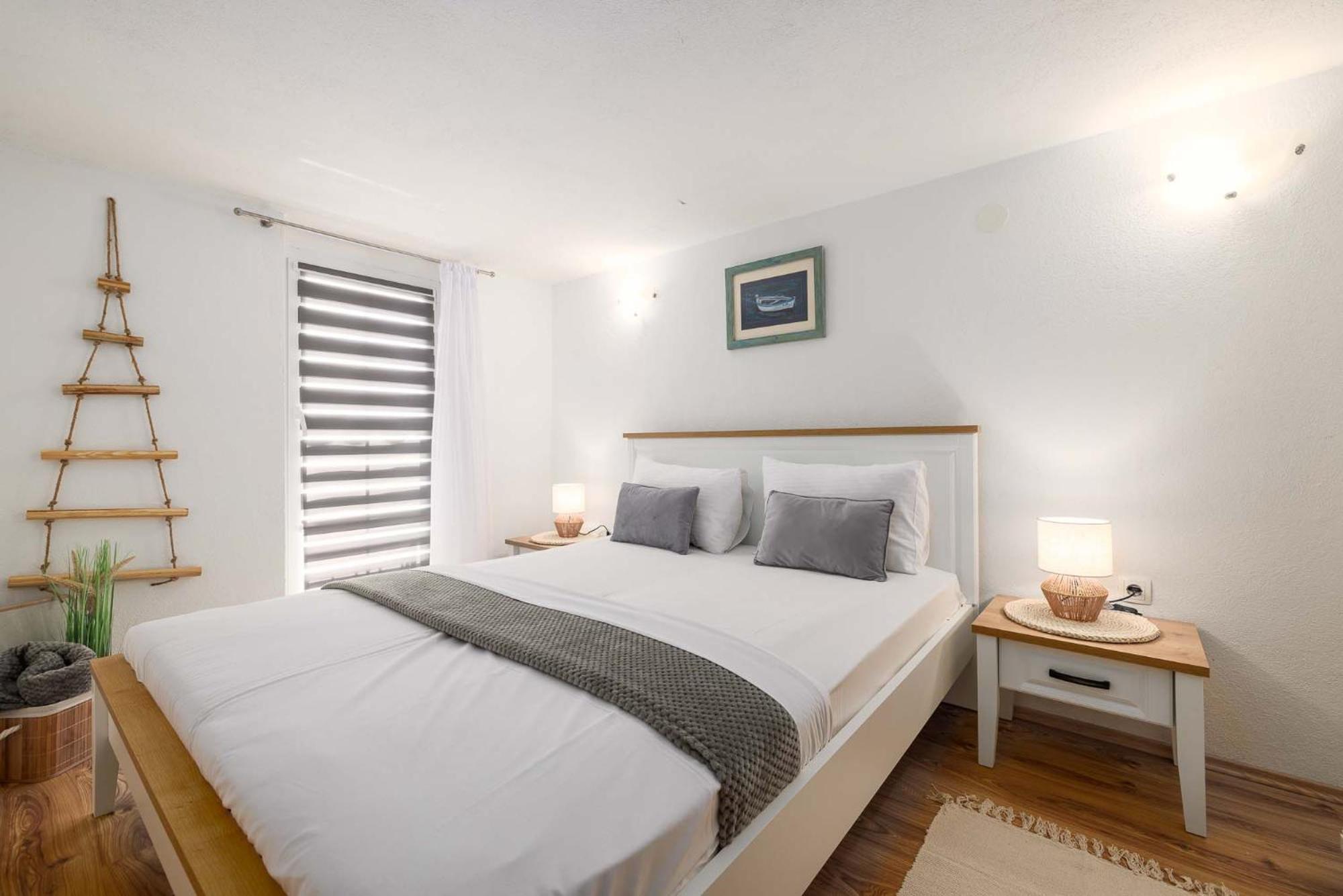 Apartment Katalin Kornić Εξωτερικό φωτογραφία
