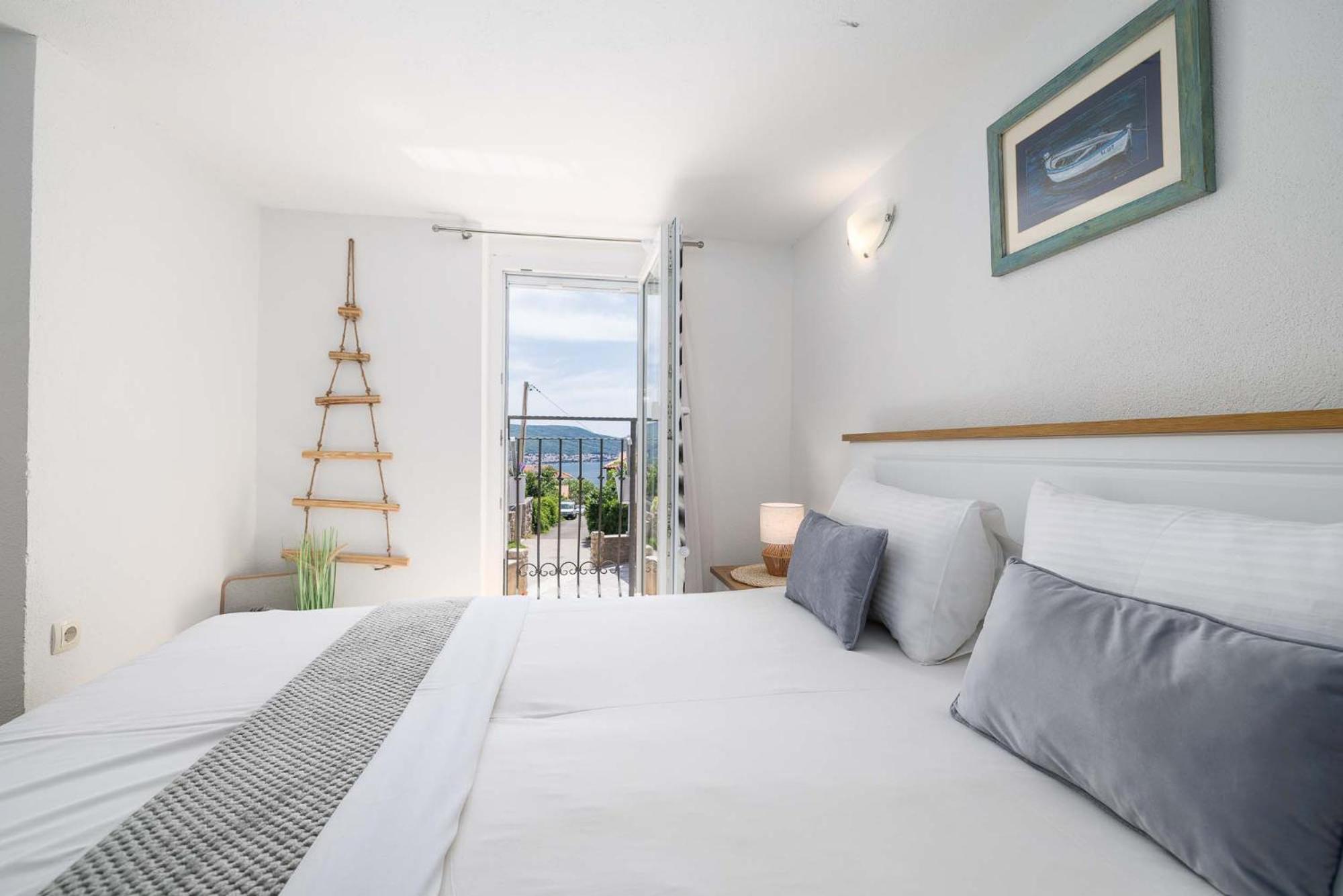 Apartment Katalin Kornić Εξωτερικό φωτογραφία