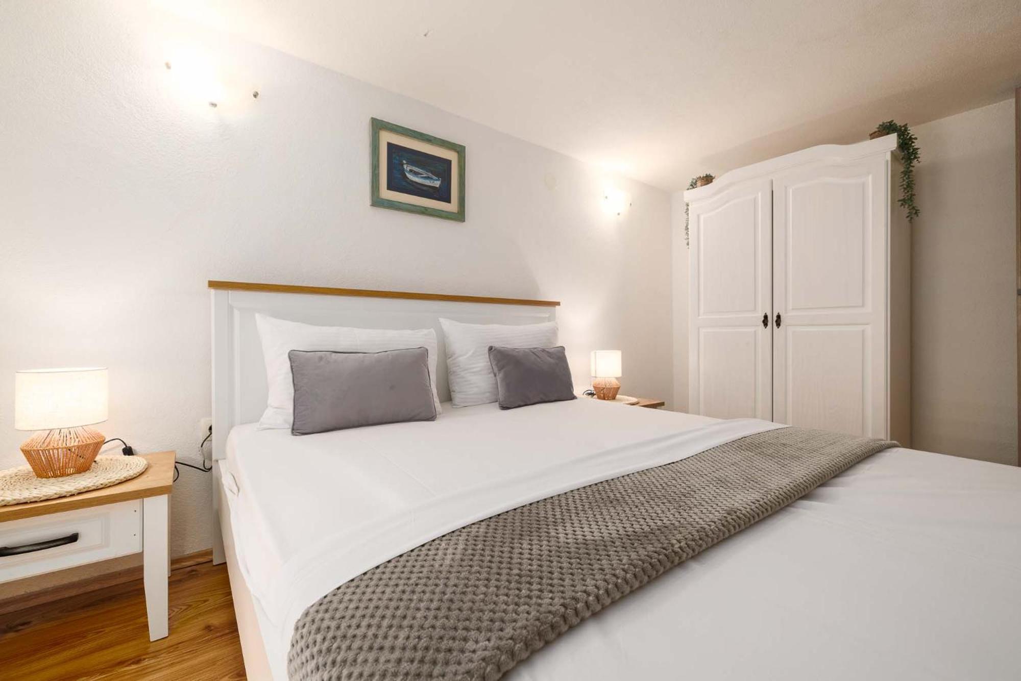 Apartment Katalin Kornić Εξωτερικό φωτογραφία